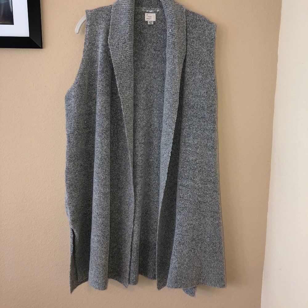 a new day gray long sweater vest, OSFM